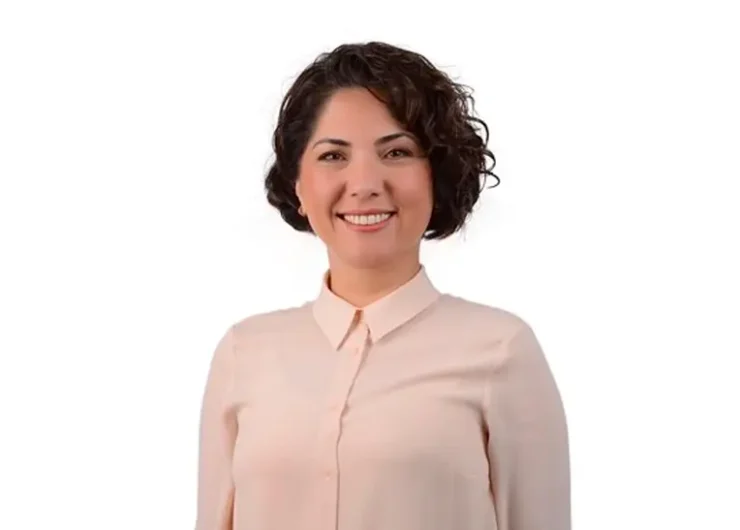 Burcu Önem – Başkan